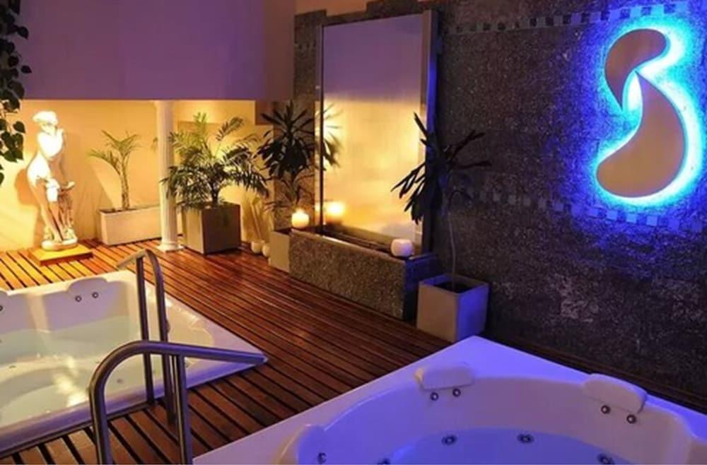 Niken Hotel Spa & Business Center Necochea Exterior photo